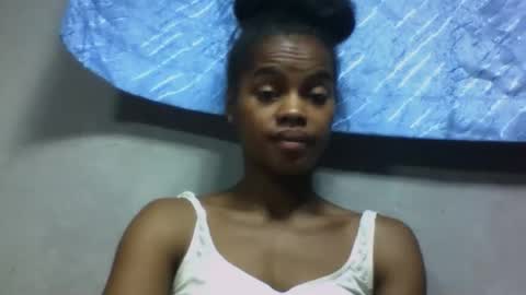 elodie228680 online show from 05/16/26, 10:36