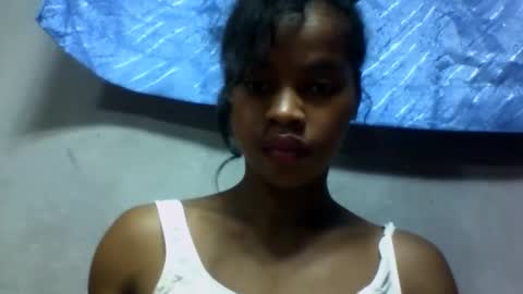 elodie228680 online show from 05/24/26, 05:01