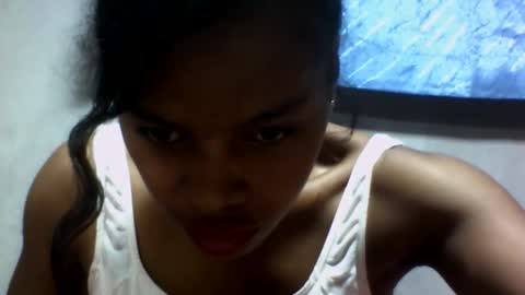 elodie228680 online show from 05/28/26, 07:05