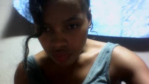 elodie228680 online show from 06/04/26, 02:39