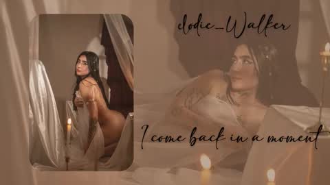 Elodie  online show from 10/15/25, 12:05