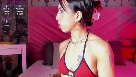 Snapshot of eloisa_moorgan chatting on 05/25/26, 02:23 eloisa online show from 05/25/26, 02:23
