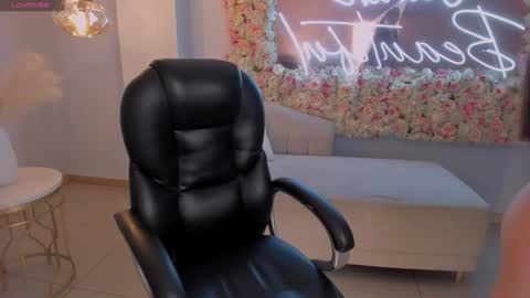 ELOISA OLIVERO online show from 02/02/25, 12:02