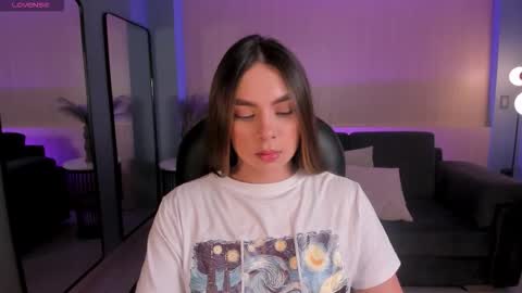 ELOISA OLIVERO online show from 09/20/25, 07:15