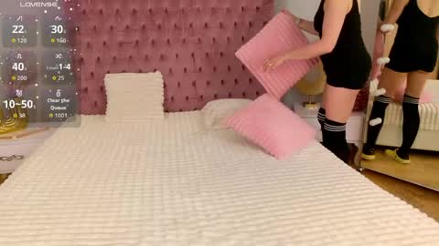 Snapshot of eloise_by chatting on 05/18/26, 07:03 eloise_by online show from 05/18/26, 07:03
