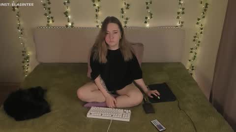 Ela give me a thumbs up if you like it  and this is important for the development of the account online show from 02/02/26, 06:39