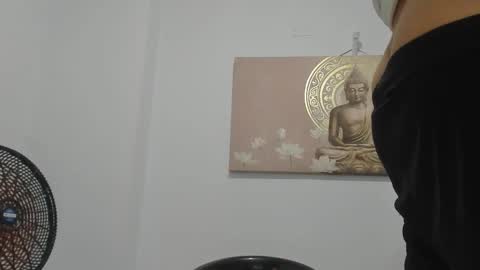 Snapshot of elpicha_dotado chatting on 03/03/26, 05:02 elpicha_dotado online show from 03/03/26, 05:02