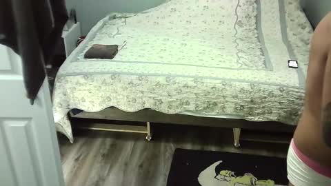 Snapshot of elpouto chatting on 10/11/25, 08:13 Elpouro online show from 10/11/25, 08:13