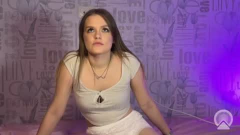elsa_rioni online show from 06/24/26, 10:09