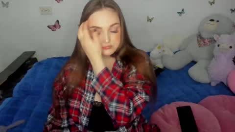 Snapshot of elsamails chatting on 01/15/26, 06:33 Elsa online show from 01/15/26, 06:33