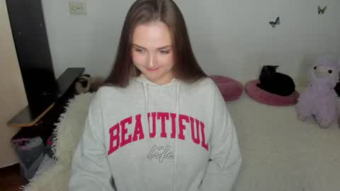 Snapshot of elsamails chatting on 06/25/26, 08:46 Elsa online show from 06/25/26, 08:46