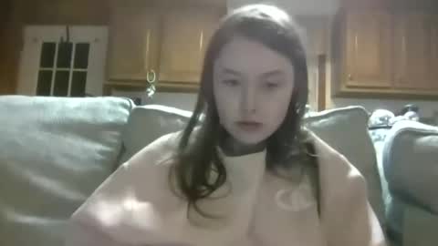 Snapshot of elsierain469 chatting on 12/01/25, 01:21 Elsie Rain online show from 12/01/25, 01:21