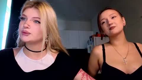 Snapshot of elvenmilk chatting on 07/15/26, 07:46 Ciri online show from 07/15/26, 07:46