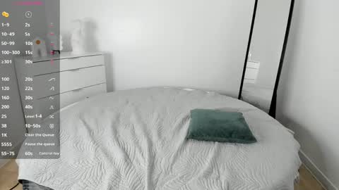 Erica  online show from 04/01/26, 01:34