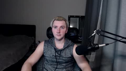 Elvin Vaenight online show from 10/14/25, 12:22