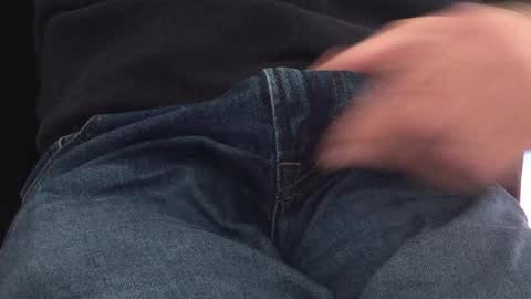 Snapshot of elvis_is_king chatting on 12/21/25, 09:00 Elvis online show from 12/21/25, 09:00