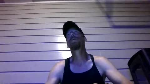 elwooood7 online show from 05/31/26, 11:06