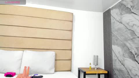 ely brown online show from 04/11/26, 07:45