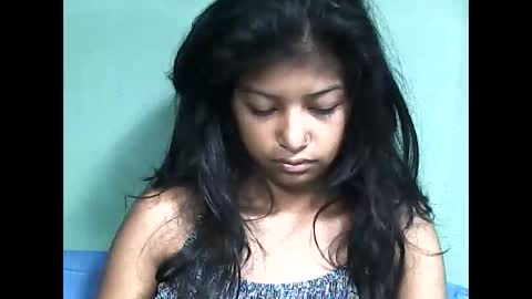 Snapshot of elynah195043 chatting on 06/02/26, 03:19 elynah195043 online show from 06/02/26, 03:19