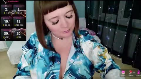 elza1981 online show from 11/22/25, 11:53