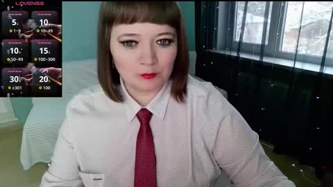 elza1981 online show from 12/17/25, 10:54