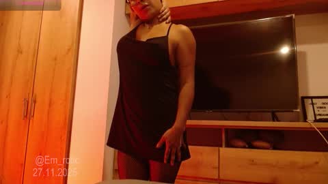 Emilia  online show from 11/27/25, 10:45