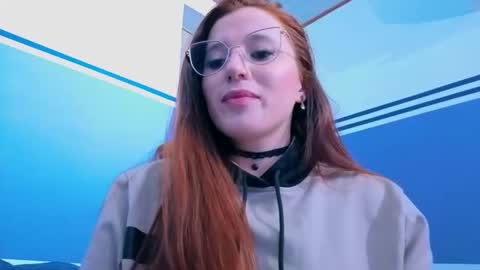 Estefany Martinez Acua INSTAGRAM ema 04oficial online show from 02/12/26, 10:38