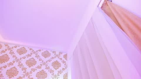 Ema Lambert  online show from 03/18/26, 11:35