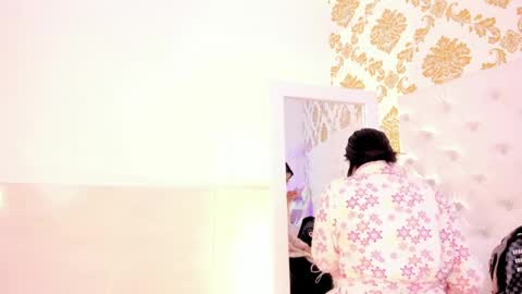 Snapshot of ema_lambert chatting on 04/23/26, 12:15 Ema Lambert online show from 04/23/26, 12:15