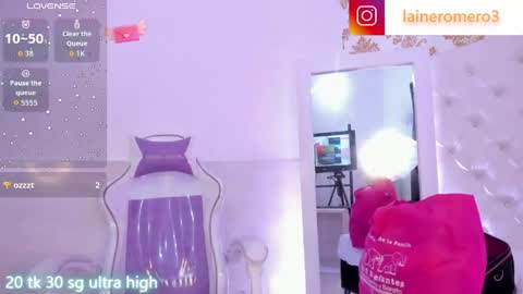 Snapshot of ema_lambert chatting on 05/22/26, 11:27 Ema Lambert online show from 05/22/26, 11:27