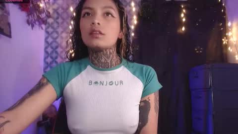 ema_ploxx online show from 10/14/25, 11:49