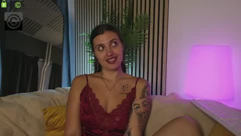 Ema Reese online show from 07/10/26, 04:39