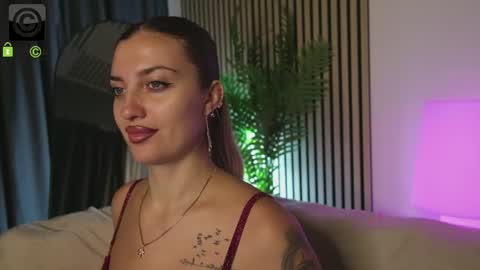 Ema Reese online show from 07/12/26, 04:36
