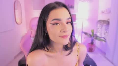 Snapshot of ema_soul chatting on 11/27/25, 08:00 emma soul online show from 11/27/25, 08:00