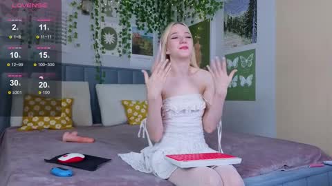 Emma online show from 10/09/25, 12:03