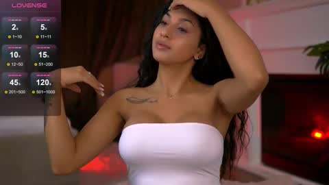 Ema online show from 10/06/25, 02:20