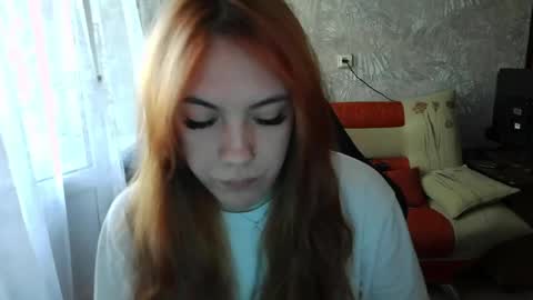 ember__fox online show from 05/05/26, 11:40