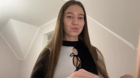 Alina online show from 11/29/25, 12:02