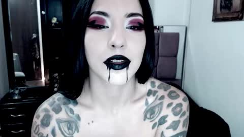 Emerald Black online show from 09/26/25, 06:50