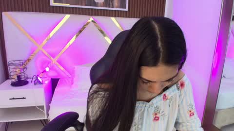 Emily  online show from 05/27/26, 10:45