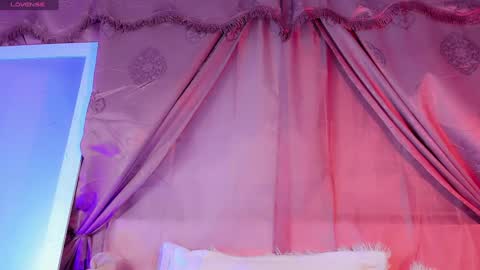 Snapshot of emely_rous chatting on 12/10/24, 07:16 Emely Rous online show from 12/10/24, 07:16