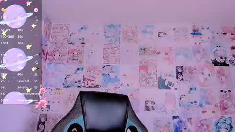 Snapshot of emely_rous chatting on 09/17/25, 02:30 Emely Rous online show from 09/17/25, 02:30