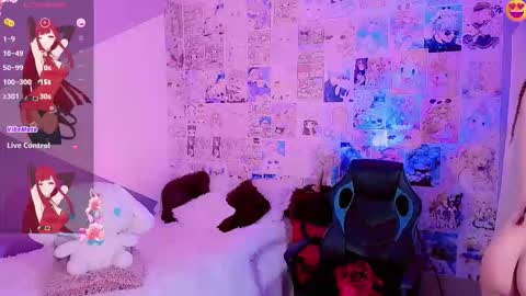 Snapshot of emely_rous chatting on 10/02/25, 06:31 Emely Rous online show from 10/02/25, 06:31