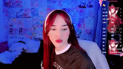 Snapshot of emely_rous chatting on 10/22/25, 08:25 Emely Rous online show from 10/22/25, 08:25