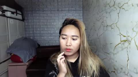 Emely online show from 07/02/26, 06:08