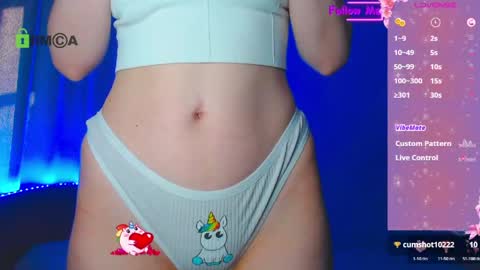Emely online show from 05/11/26, 03:34