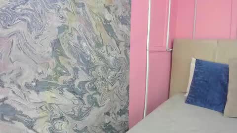 Snapshot of emelyy_carter chatting on 10/01/25, 11:38 Emy online show from 10/01/25, 11:38