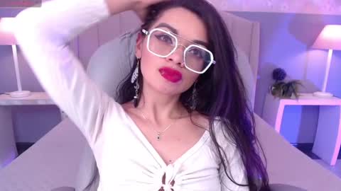 Danna online show from 09/21/25, 08:54