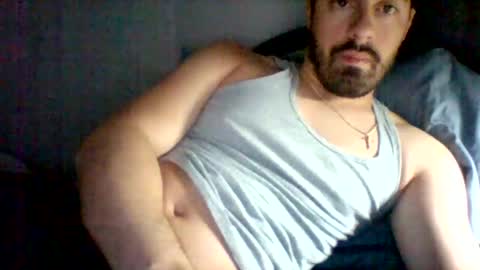 Snapshot of emgee88 chatting on 10/26/25, 02:12 emgee88 online show from 10/26/25, 02:12