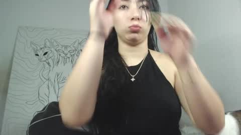 Snapshot of emiantonella_ chatting on 05/06/26, 12:52 Antonella online show from 05/06/26, 12:52